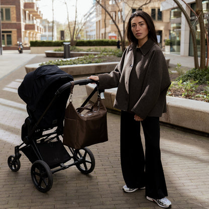 Taška na plenky - hnědá nylonová